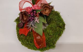 Mechový věnec s přízdobou č. 7