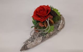 Srdce 3D prostor s červenou růží, 25 cm