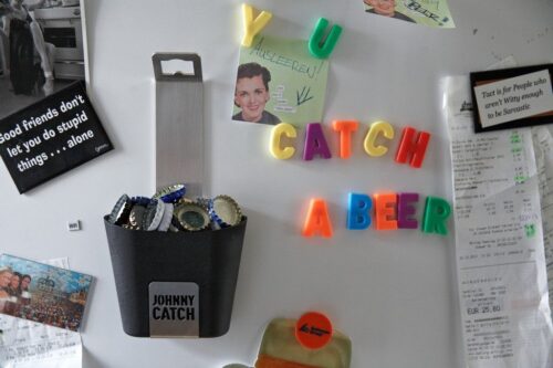 Höfats Johnny Catch Cup - otvírák s miskou na víčka - Obrázek 8