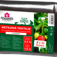 Neotex / netkaná textilie Rosteto - výsek černý 45g - jahody šíře 1,6 x 4,2 m